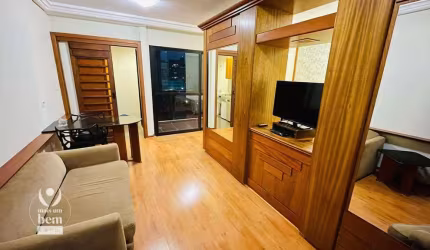 Apartamento com 1 quarto, sacada e 1 vaga de garagem à venda por R$ 350.000 - Batel - Curitiba/PR
