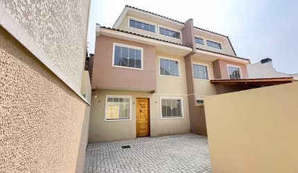 Sobrado 152 m² com 3 quartos sendo 1 suíte à venda por R$ 869.000 - Santa Felicidade - Curitiba/PR