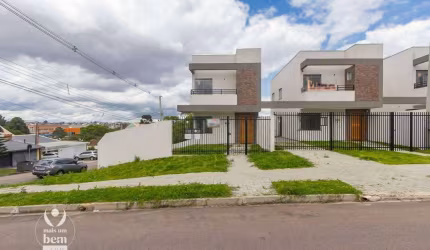 Belíssimo Sobrado de esquina com 127 m², 3 quartos (1 suíte) à venda por R$ 812.000 - Bairro Alto - Curitiba/PR Ótima oportunidade