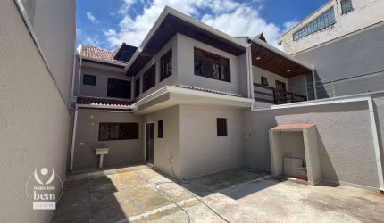 Sobrado com 5 quartos à venda, 254 m² por R$ 961.000 - Atuba - Curitiba/PR