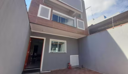 Sobrado Novo 120 metros  3 Dormitorios sendo 1 suíte e 2 Vagas de garagens