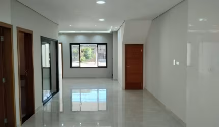 Sobrado Maravilhoso 166 m² 4 Dormitorios sendo 3 Suites 4 Vagas de Gargens