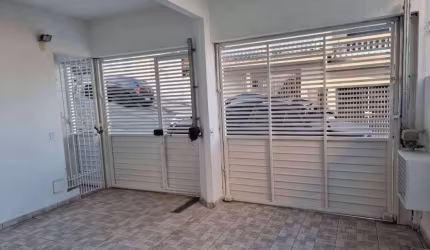 Casa Comercial ou Residencial  210 m² 3 Dormitorios 2 ou 1 Suite e 2 Vagas