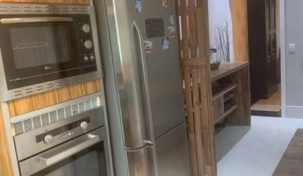 Sobrado Maravilhoso Novo  181 m² 3 Dormtorios e 4 Vagas de Gargens