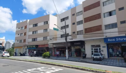 Apartamento com 46 m² 1 Dormitorio Grande e Espaçoso e 1 Vaga de Gargem