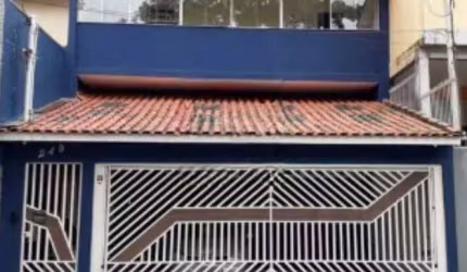 Sobrado 3 domitorios com 3 Dormitorios e 3 Vagas de Garagens