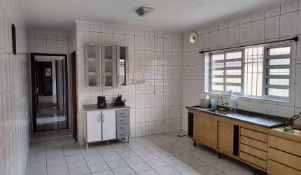 Sobre casa 159 m² 3 Dormitórios  1 Suíte 2 Vagas de Garagens