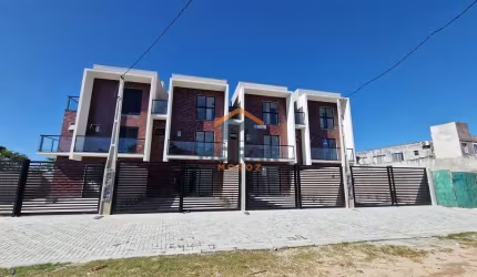 Triplex no Ipacaray com suíte perto da praia.