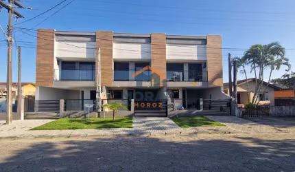 Excelente Sobrado em Praia Bela à 100 mts. do Mar