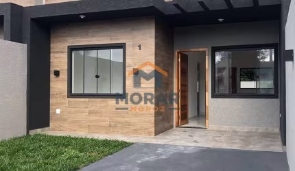 Residência com espaço de terreno em Matinhos