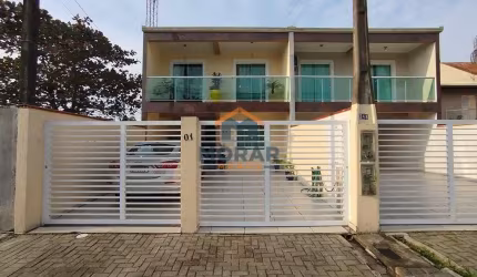 Sobrado Alto padrão com piscina perto do mar