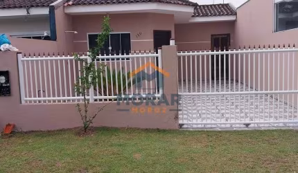 Residência 3 dormitórios e espaço de terreno