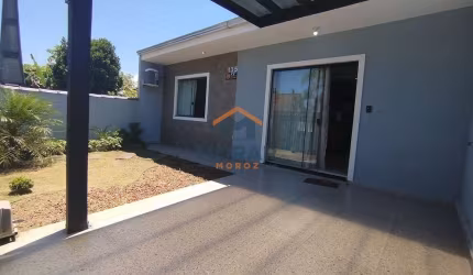 Residência com 2 dormitórios, em Canoas