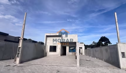 Residências novas com suíte em Praia de Leste