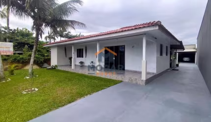 Residência com terreno no Jardim Jacarandá