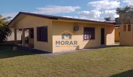 Casas com 5 dormitórios á 3 quadras do mar !