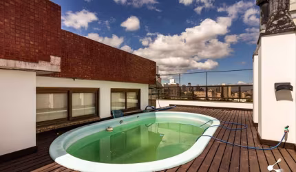 Cobertura para Venda em Porto Alegre, Petrópolis, 1 suíte, 3 quartos, 2 vagas