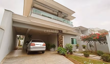 Casa com 4 quartos à venda no Bom Retiro, Joinville  por R$ 1.250.000