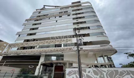 Apartamento com 3 quartos à venda no América, Joinville  por R$ 990.000