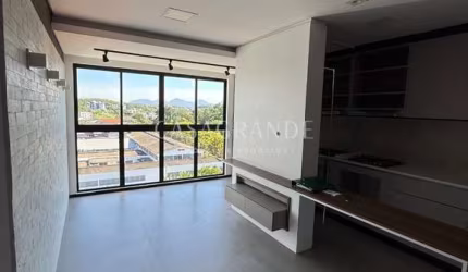 Apartamento com 2 quartos à venda no Anita Garibaldi, Joinville  por R$ 549.000