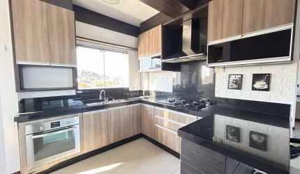 Apartamento com 3 quartos à venda no Guanabara, Joinville  por R$ 440.000
