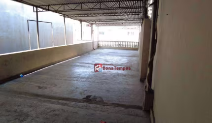 SOBRADO COM 4 QUARTOS, 2 COZINHAS, 2 BANHEIRO, 2 VAGAS - R$ 480.000,00
