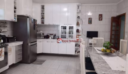 Casa com 3 dormitórios à venda, 147 m² por R$ 800.000,00 - Vila Ré - São Paulo/SP