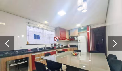 Sobrado com 4 dormitórios, 1 suite, 2 vagas à venda, 143 m² por R$ 600.000 - José Bonifácio - São Paulo/SP
