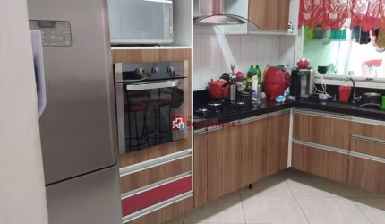 Sobrado com 3 dormitórios , 1 suite, SOTON, 2 vagasà venda, 101 m² por R$ 670.000 - Vila Esperança - São Paulo/SP