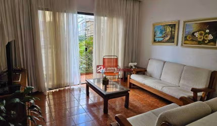 Sobrado á venda á 100m da Av. Conselheiro Carrão 201m²