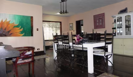 Casa com 3 dormitórios à venda, 272 m² por R$ 2.500.000,00 - Jardim Chácara Inglesa - São Bernardo do Campo/SP