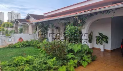 Casa no Flórida isolada, com 03 dormitórios e com edícula!!!