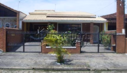 Casa para Venda em Peruíbe, Parque Oasis, 3 dormitórios, 1 suíte, 2 banheiros, 3 vagas