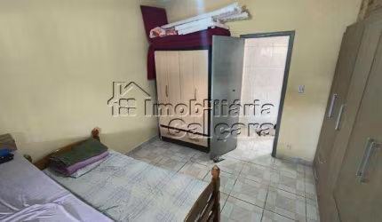 Casa para Venda em Praia Grande, Balneário Maracanã, 1 dormitório, 1 banheiro, 1 vaga
