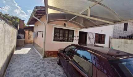 Casa com 01 dormitório, á 300 metros da praia, excelente oportunidade!