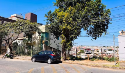 Lote a venda Bairro Cabral Contagem Mg