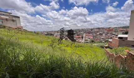Lote a venda  no Bairro Cabral Contagem Mg