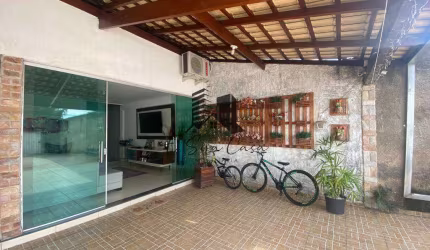 Linda Casa 3 quartos 02 suítes 08 vagas Bairro Jardim Laguna
