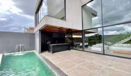 Casa de 4 quartos com suíte no Alphaville Lagoa dos Ingleses.
