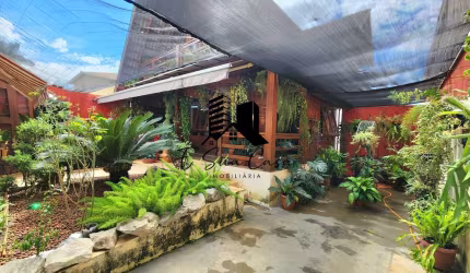 Casa à venda 4 quartos Bairro Cabral Contagem MG