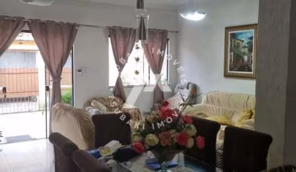 Casa - Tv. Perebebuí - Pedreira