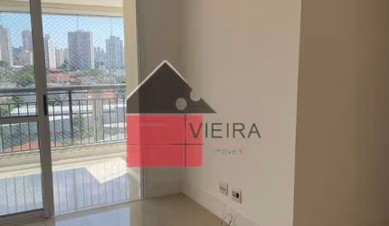 Um lindo apartamento para locação, 3 dormitórios, 1 suíte e 2 vagas de garagem, 70m2,  próximo do m