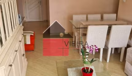 Ótimo Apartamento à Venda na Aclimação, com 3 dormitórios, sendo 1 suíte e 2 vagas de garagens, 104