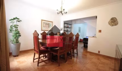 Sobrado com 3 dormitórios à venda, 262 m² por R$ 1.200.000,00 - Cambuci - São Paulo/SP. Agende uma