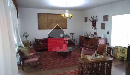 Sobrado à venda ,254m² , 3 quartos sendo 1 suíte e 4 banheiros. Chácara Klabin - SP
