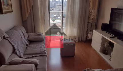 Amplo apartamento com 2 dormitórios, sala, cozinha, 2 banheiros, sacada, 1 vaga de garagem, à venda