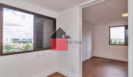 PARTAMENTO TODO REOFRMADO, COM DOIS DORMITORIOS SENDO 2 SUITES, LAVABO, SALA DOIS AMBIENTES COM VAR