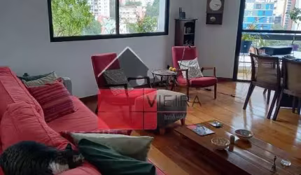 Apartamento à venda, 3 dormitorios, sendo uma suite, sala dois ambientes, cozinha, dependencia de e
