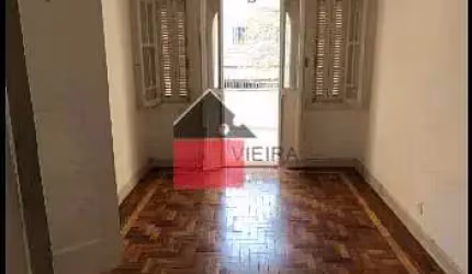 Excelente Sobrado para locação, Reformado em Rua Tranquila Próximo a Av. Lins de Vasconcelos-Jardim