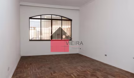 Excelente Sobrado Comercial para locação com 8 salas localizado no bairro nobre em Campo Belo, São